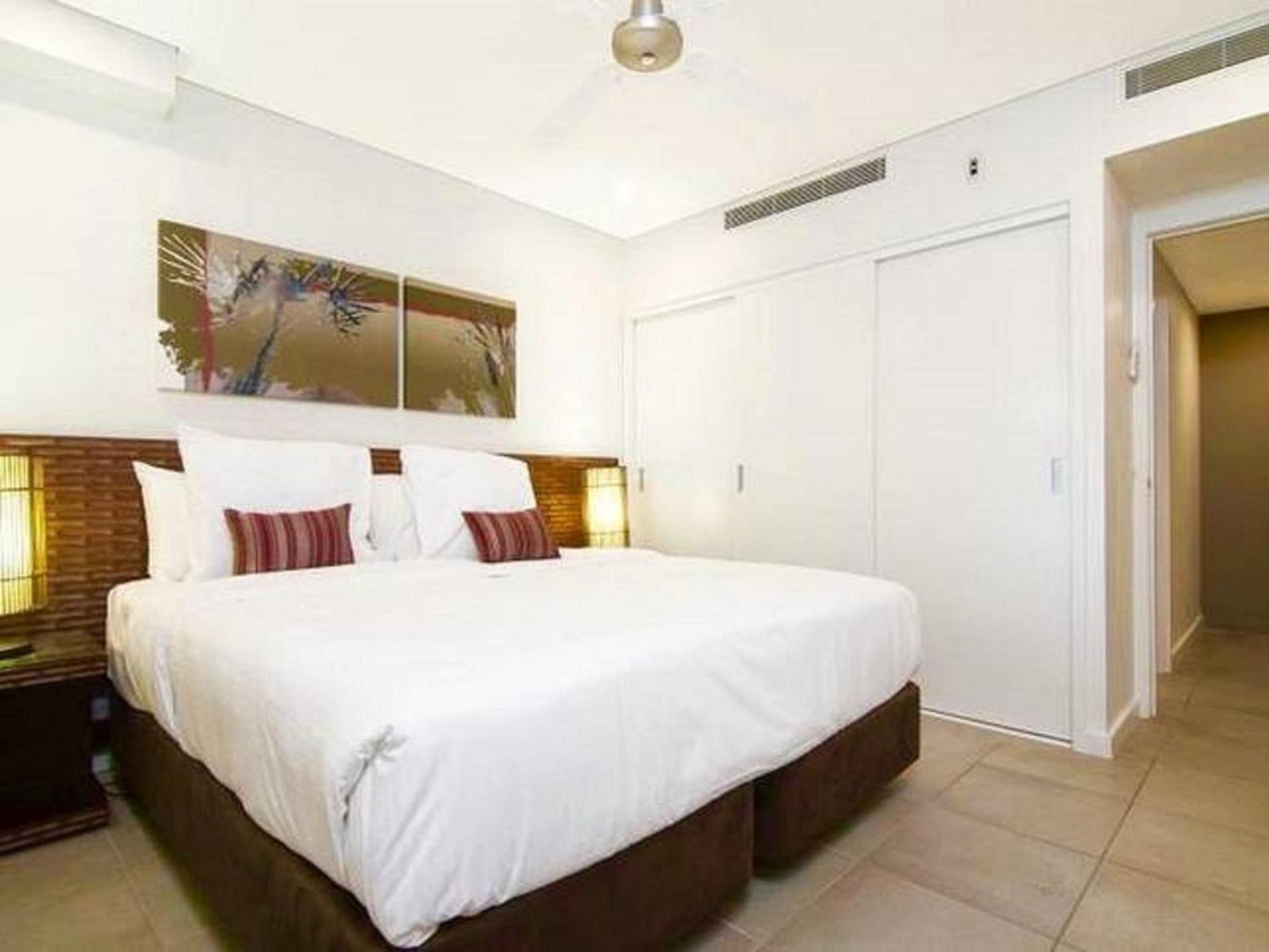 Luxury Apartments At Temple Resort And Spa Port Douglas Quarto foto