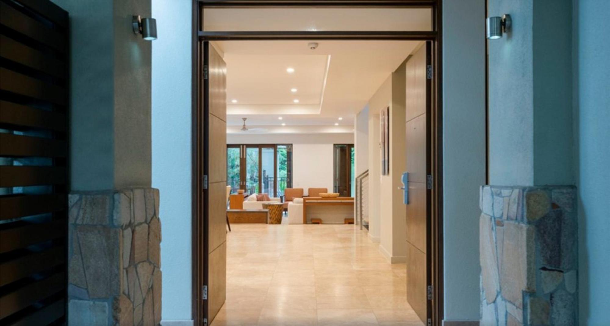 Luxury Apartments At Temple Resort And Spa Port Douglas Quarto foto